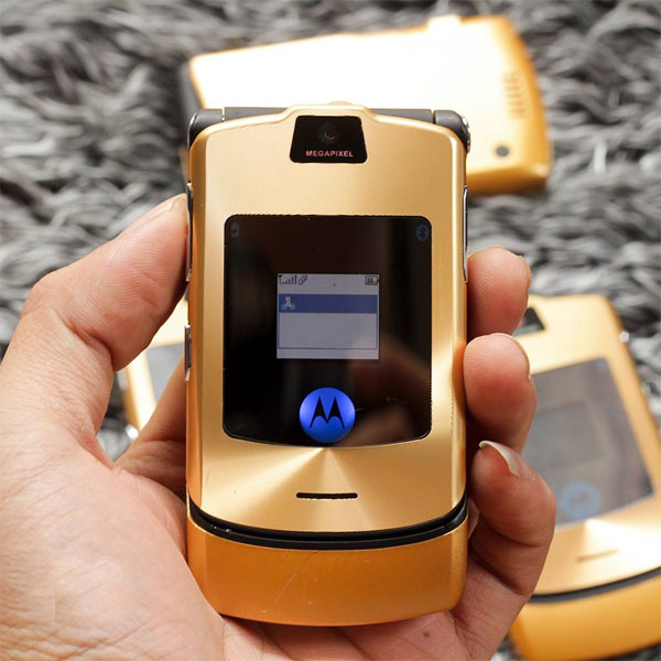 Motorola V3i Gold Nắp Gập Chính Hãng giá rẻ tại Hà Nội Và TP HCM