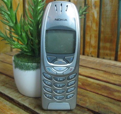 Màn hình Nokia 6210i Mercedes Benz